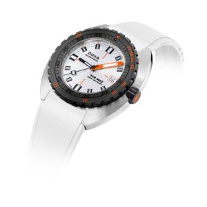 DOXA SUB 300β SEARAMBLER 830.10.021.10